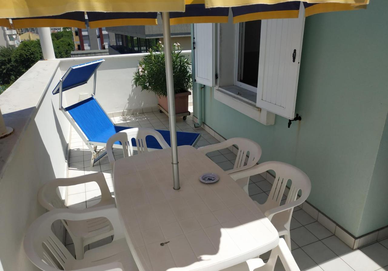 Residence Sangiorgi Cattolica Extérieur photo