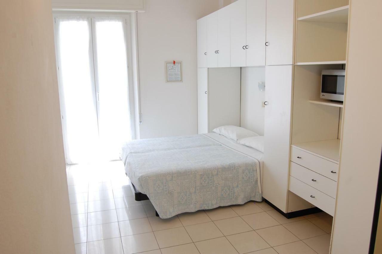 Residence Sangiorgi Cattolica Extérieur photo